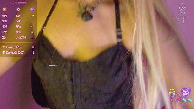_ariana_19