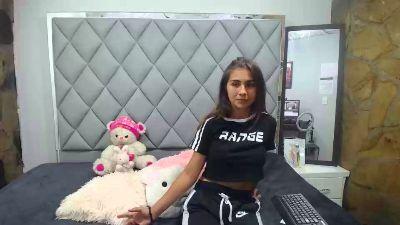 adrianynatacha