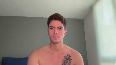 alejandroxx7x19