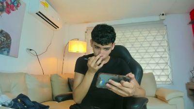 aron_sweetboy