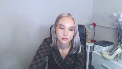 blondeMarica