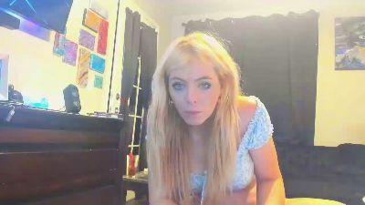 blondiecrys