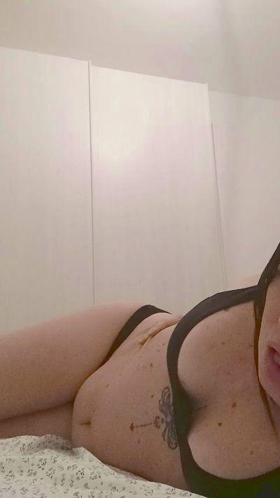 chanel69_sexy