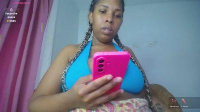 emilyhines__