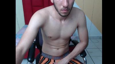 guy_hot21