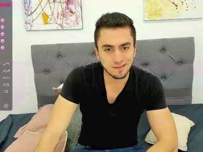 horny_max22