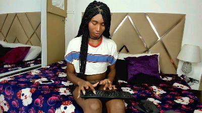 hornybrunettee