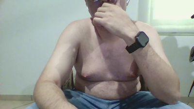 hornygaybear19