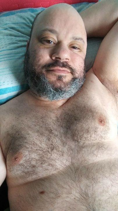 hornyuncutbear
