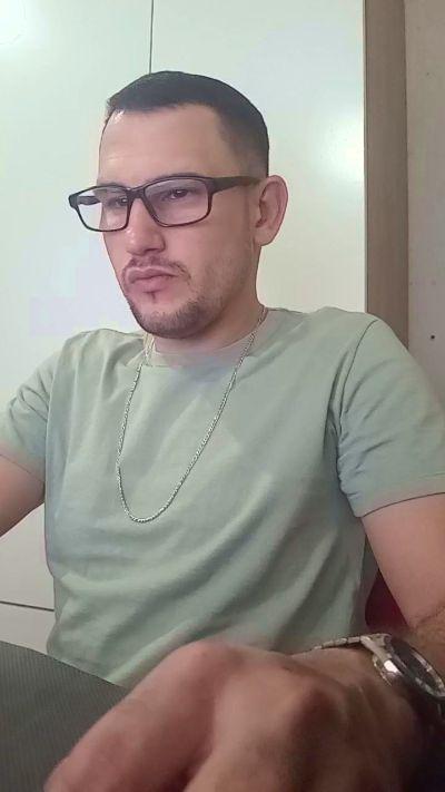 jhon32_hot