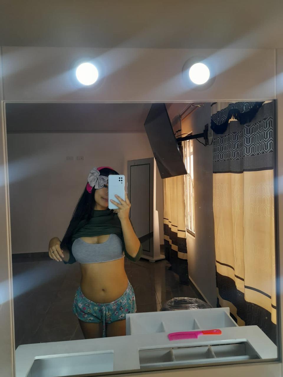 kiaraRey18
