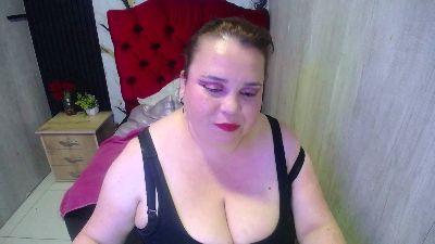 koral_busty