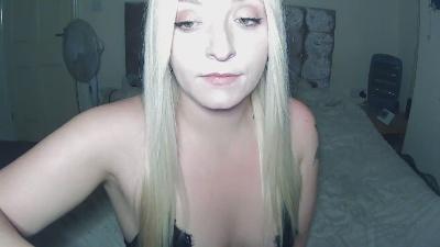 laurabrit17