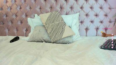 layla_tyler