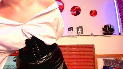 lickable_carol
