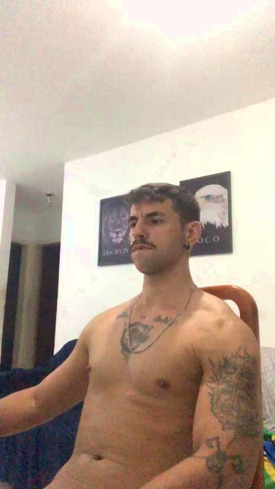 lionel_hot1