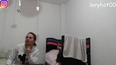 loryhot00