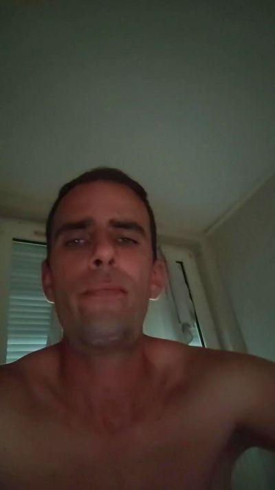 lovelyboybb1