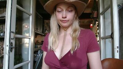 lucyelena