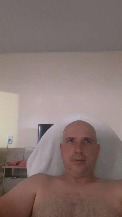 menperformer18