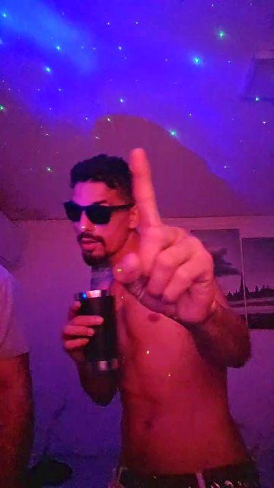 mhenz1