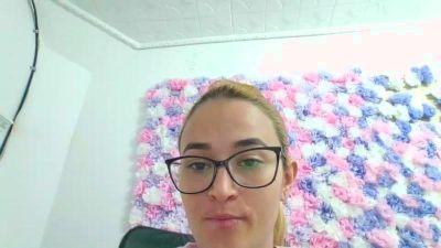 mia__morrison