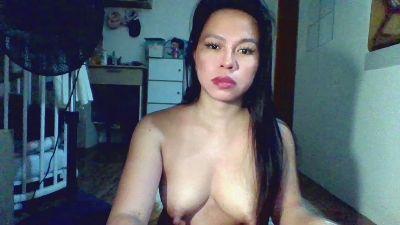 mountrous_xtine