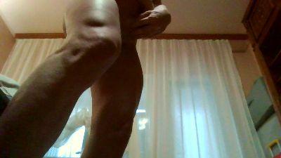 nakedsmoothslut