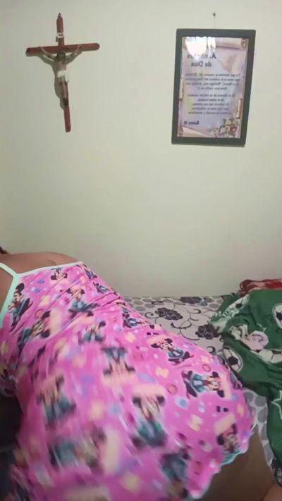 pamela_37