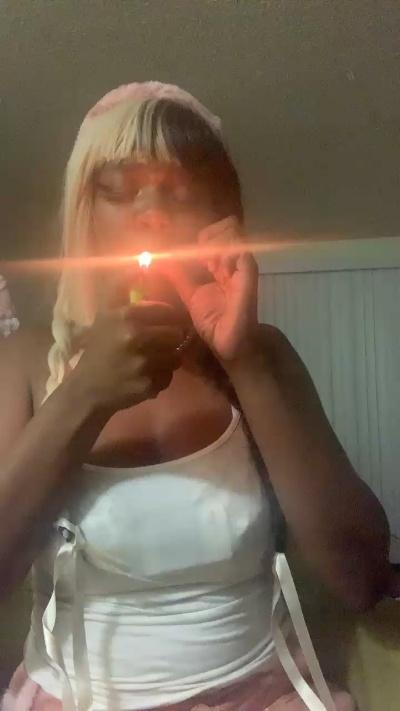 pinkietheebrat