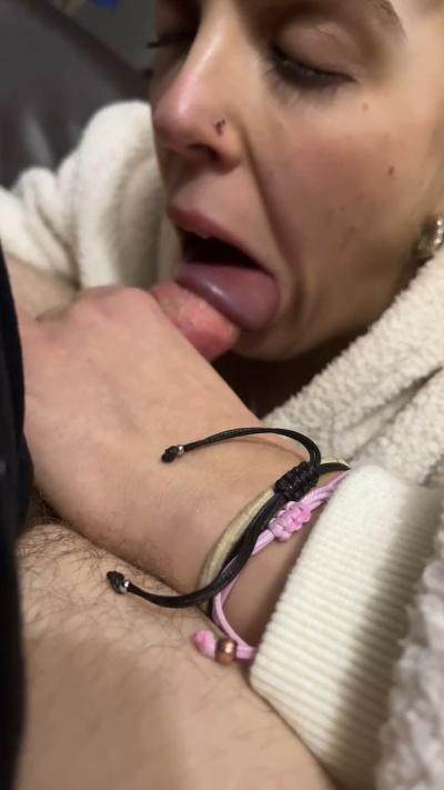 queendeepthroa1