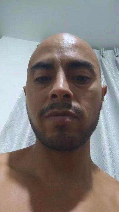 roberto1825_hot