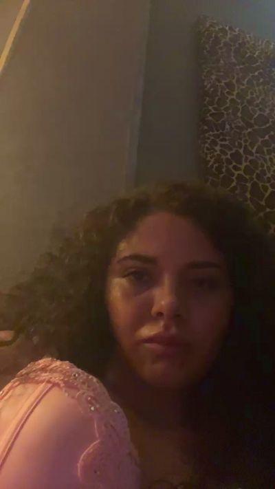 sara_hot5
