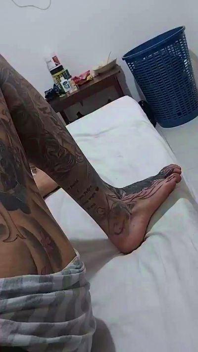 sexyandtattooe