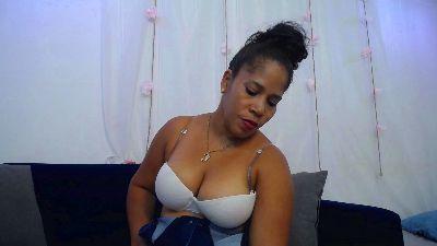 sexyxcurvyx
