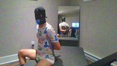 slavetoy86