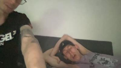 suckmybigdickk