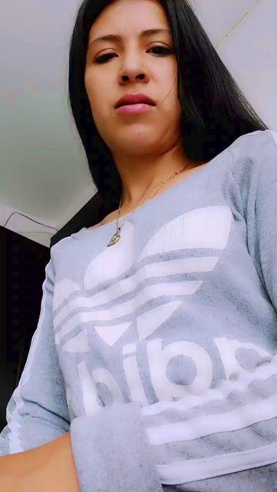 thania_diaz