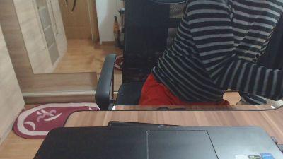 uncutguy010589