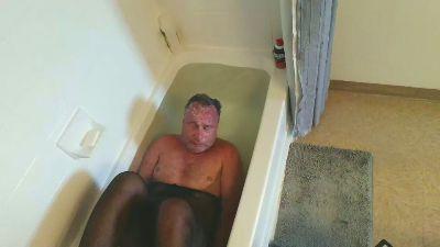 watchmebathe1