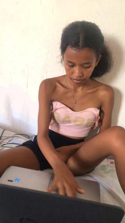 youmina1