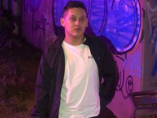 Aaron066