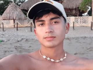AlexisSandoval