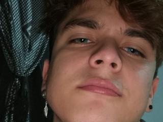 Andriencandy44