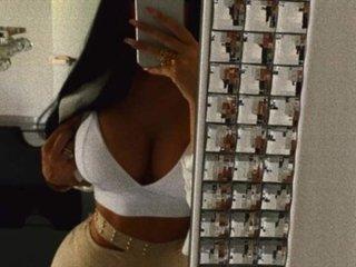 AniellyKhaliffa19