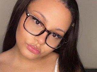 BritishAngelMaexox