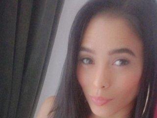 CamiCamii24