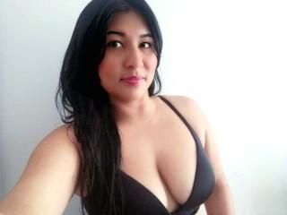 CamiilaLeone