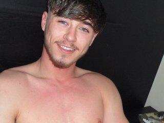 Cheekychap444
