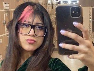 Cheesyhorny22
